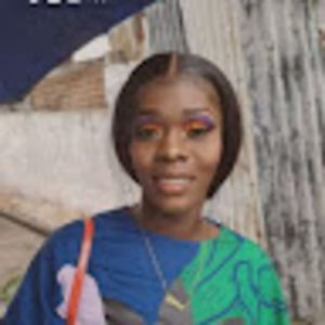 Meet your Posher, Karisha